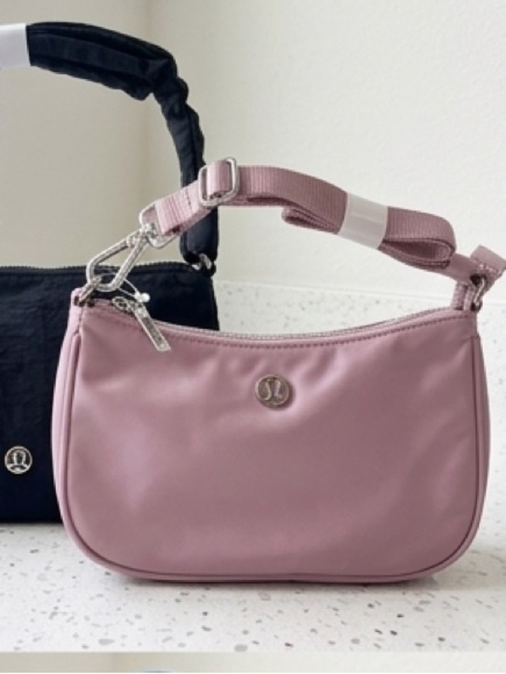 Lululemon city essentials Mini Shoulder Bag in Dusty Rose Crossbody purse - Picture 1 of 6
